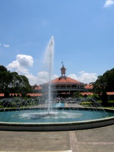 Fountain Gardens 7, Sentosa, Aug 06 photo