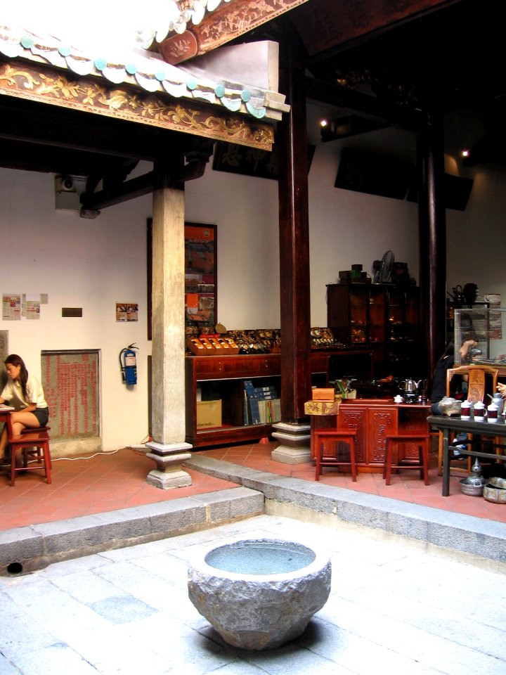 Fuk Tak Chi Museum 7, Jan 06