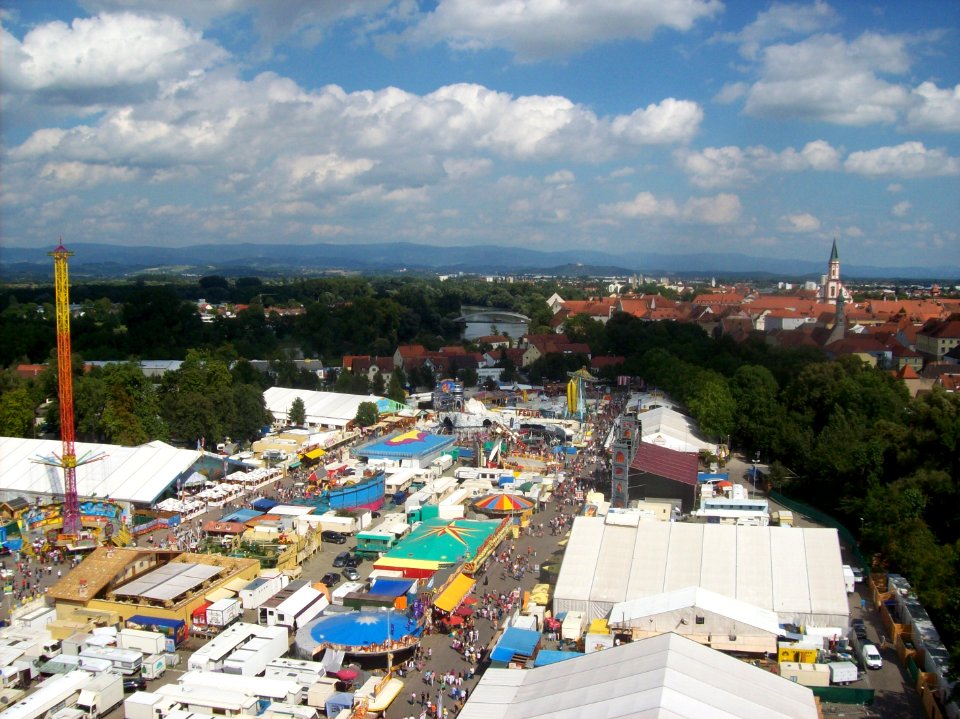 Gaeubodenvolksfest-2008