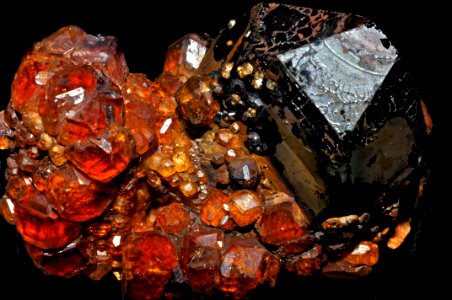Garnet, quartz 2