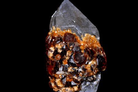Garnet, quartz 1