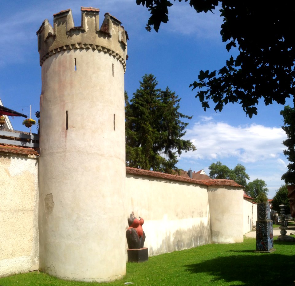 Giengen-stadtmauer-brenz