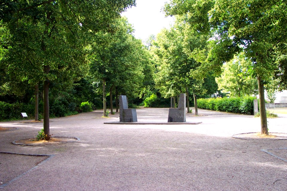 Hafis-Goethe-Denkmal