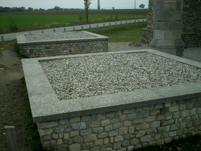 Heidentor C. Ostpfeiler