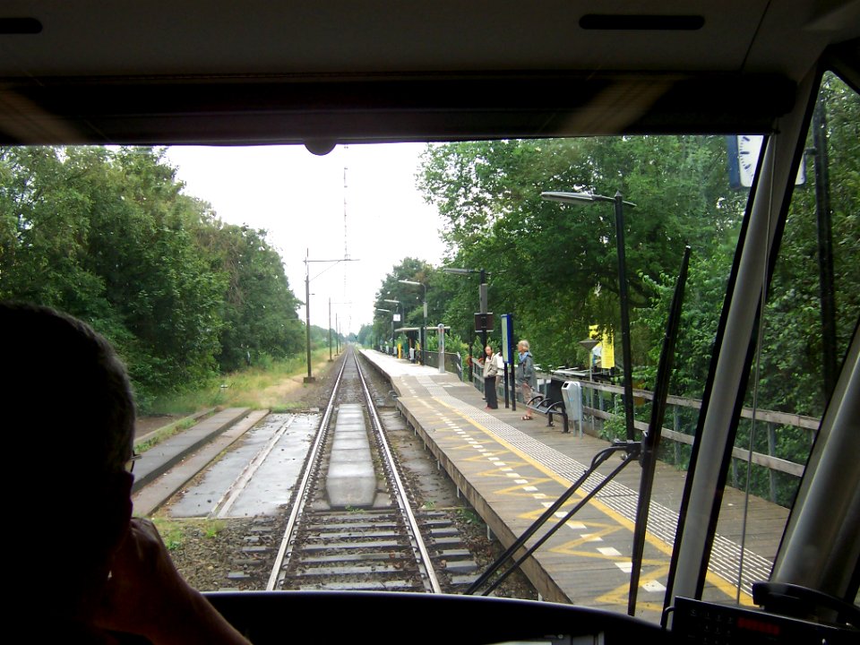 High and low level platforms on RijnGouweLijn