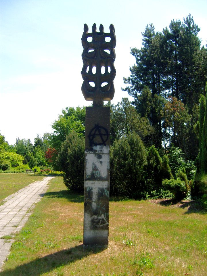 HY-PlastikVogelbaum