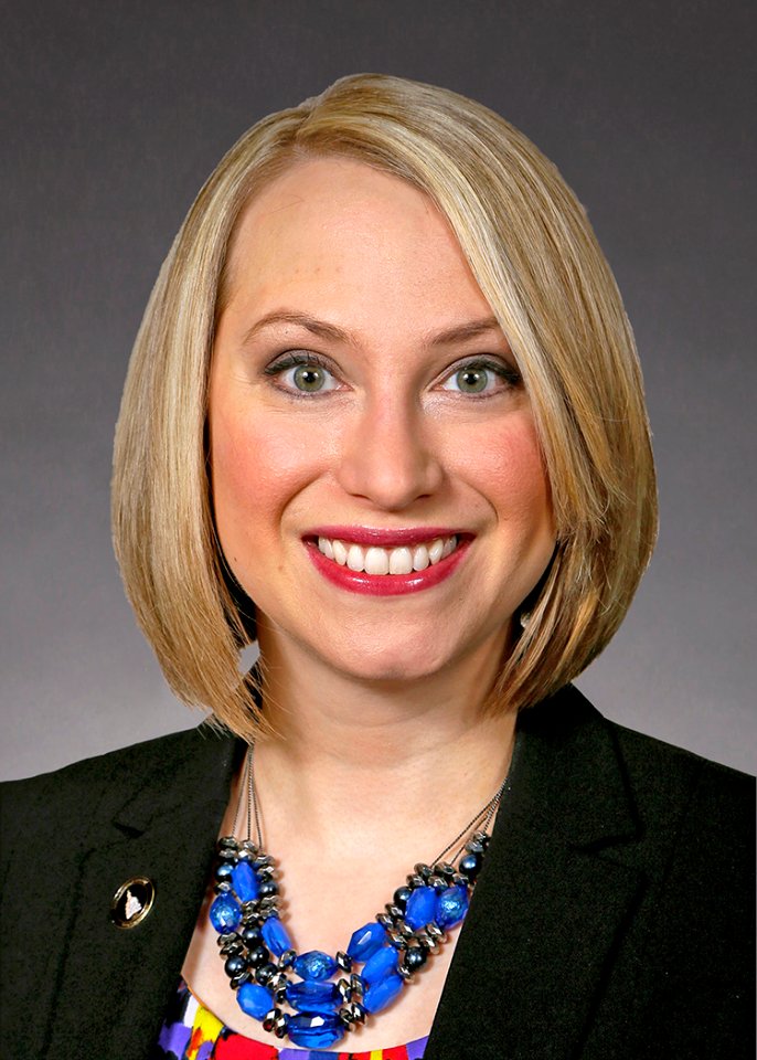 Iowa State Representative Liz Bennett official portrait GA88