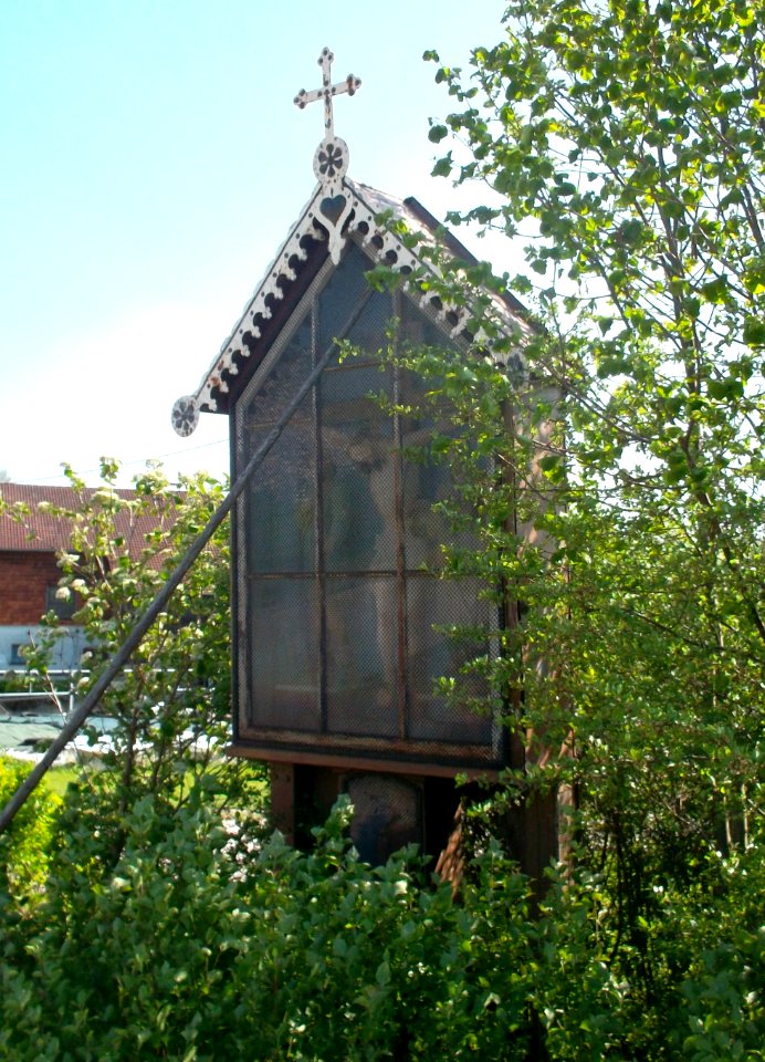 Isen-Hub-Wegkreuz 01