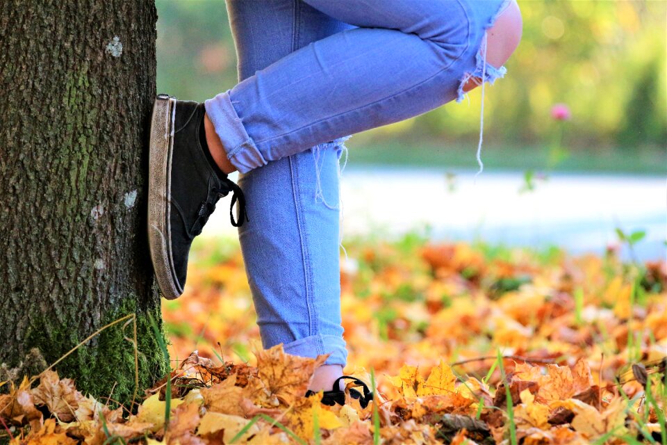 Forest human leaves