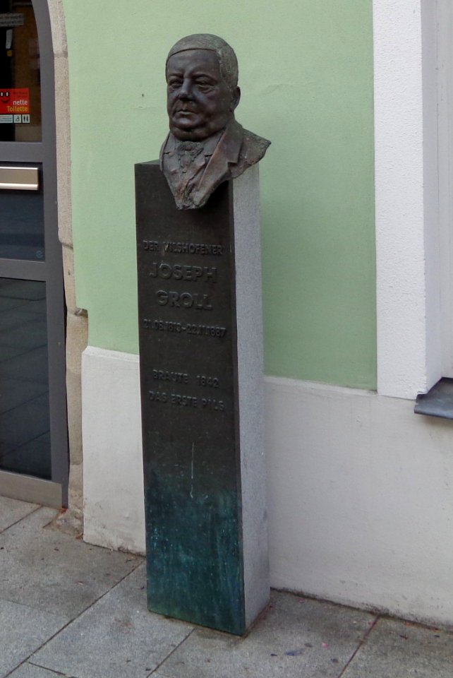 Joseph-Groll-Denkmal-Vilshofen