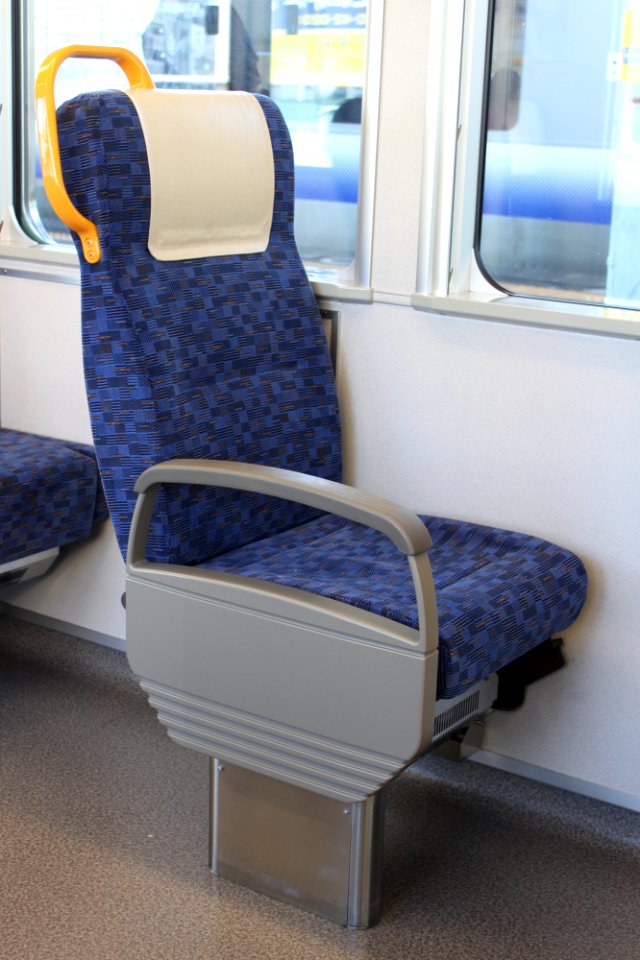 JRWSeries225-5000-seat1