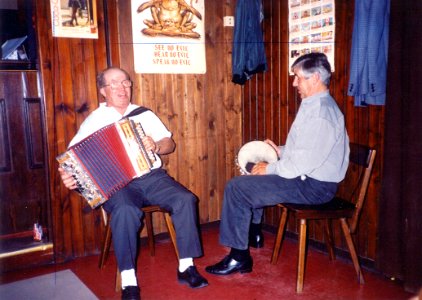 Kaisersteinbruchs Musiker Alfred Burits und Karl Vorderdörfler