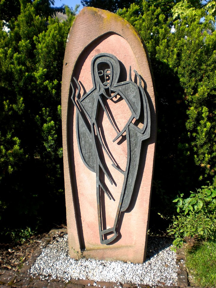 Kriegerdenkmal Giesel Stele 4 Relief