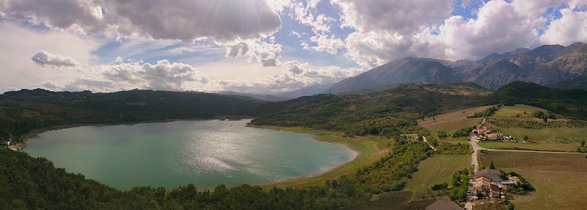 Lago Sant'Angelo e versante orientale della Majella photo