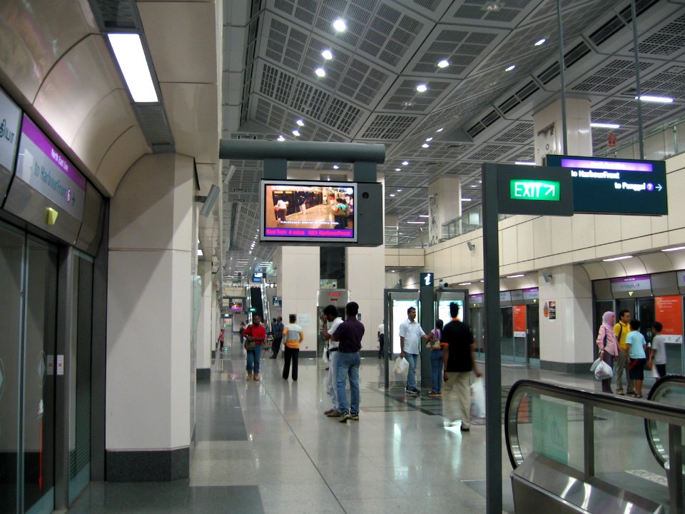 Little India MRT Station, Oct 06