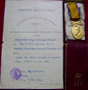 Medaille Barbatie si Credinta mit Verleihungsurkunde