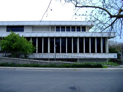 Merced CA County Library1