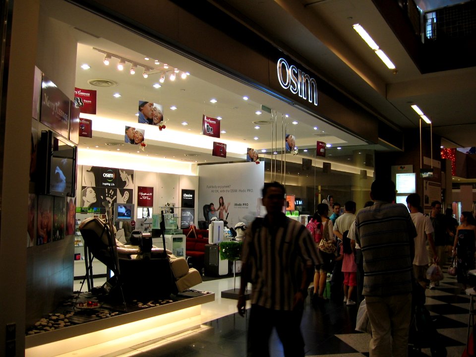 Millenia Walk, OSIM, Dec 06