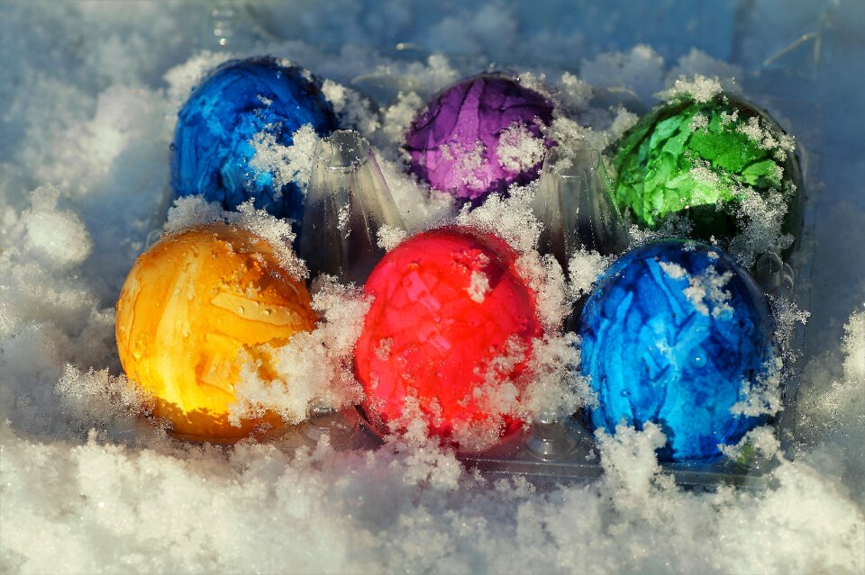 Holidays in the snow under the snow