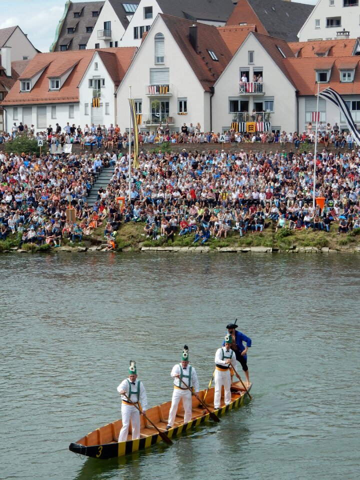 Town festival fischerstechen swearing week