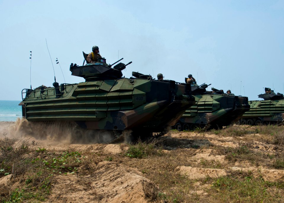 AAVs from the 31st MEU participate in Cobra Gold 2013. (8488251287)