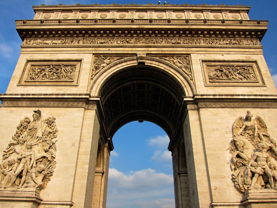 Arc triomphe city photo