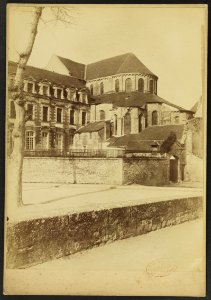 Abbaye Notre-Dame de Beaugency - J-A Brutails - Université Bordeaux Montaigne - 2105