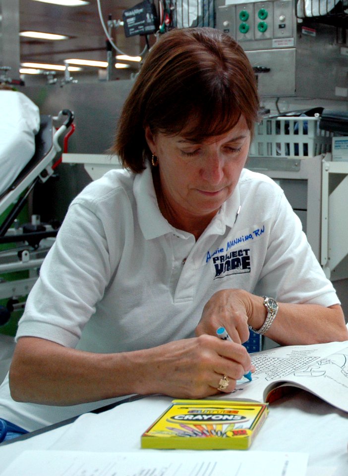 Annie Mannino 2006 (cropped)