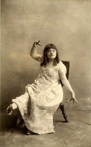 Annie Myers, opera and stage singer (SAYRE 7032)