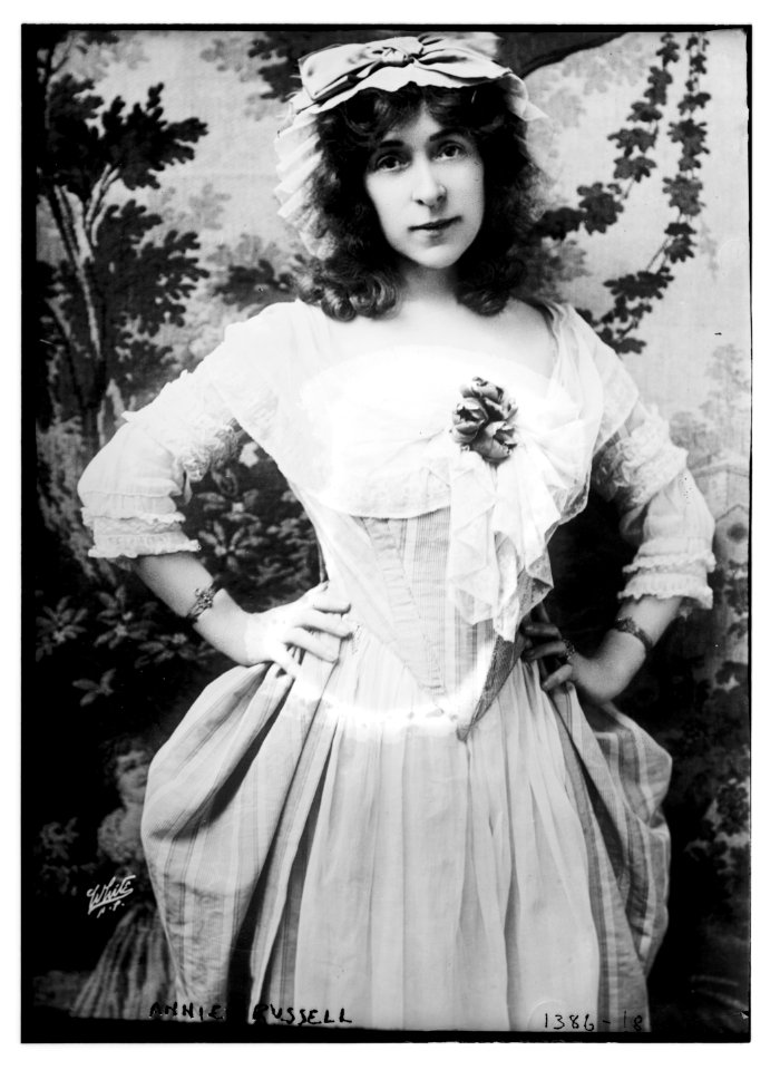Annie Russell LCCN2014687573