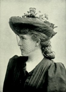 Annie Sutherland, stage actress