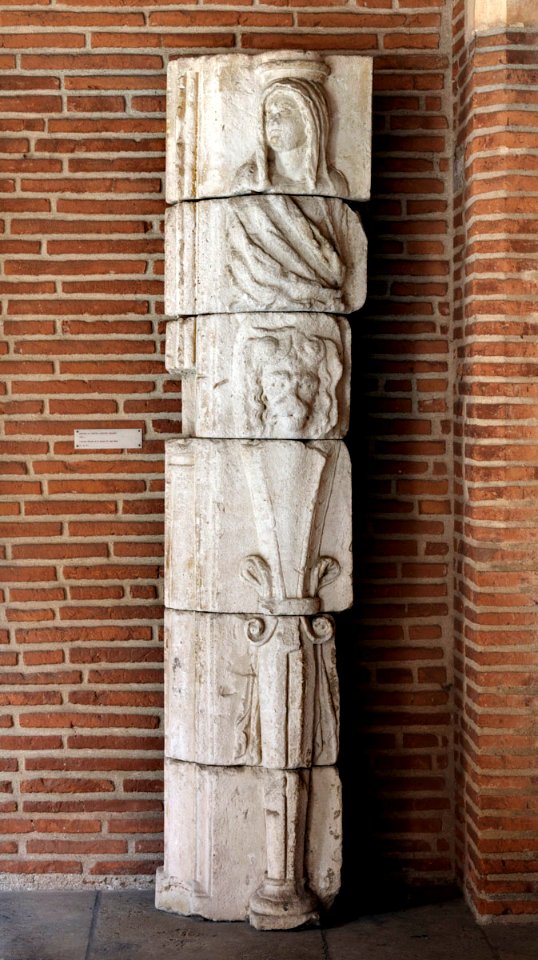 Anonyme - Cariatide engainée - Musée des Augustins - RA 609 A
