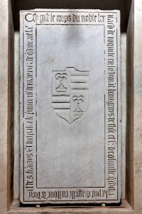 Anonyme - Dalle funéraire et épitaphe de Bernard de de Roquette, bourgeois de Toulouse et seigneur d'Auzielle - Musée des Augustins - RA 590 BIS