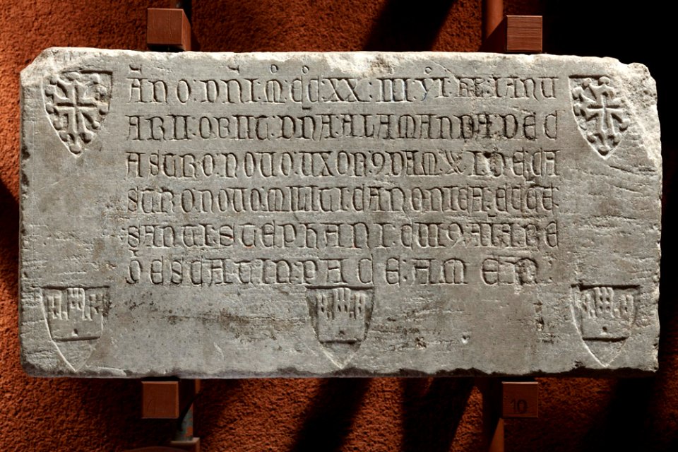 Anonyme français - Epitaphe de Alamanda de Castro Novo - Musée des Augustins - RA 431