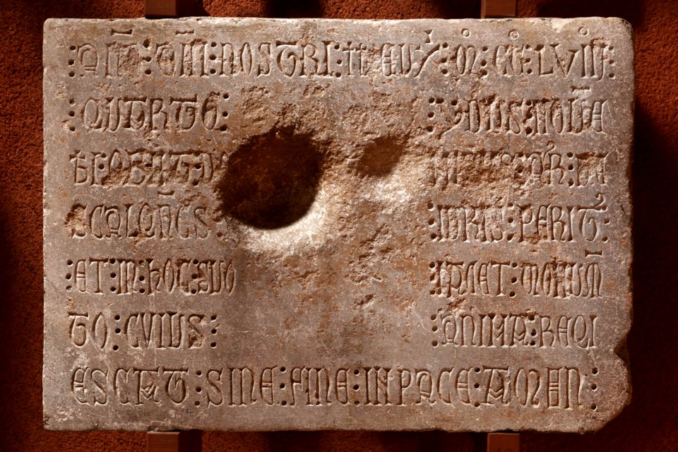 Anonyme français - Epitaphe de Arnaldus Descalquecs - Musée des Augustins - RA 544