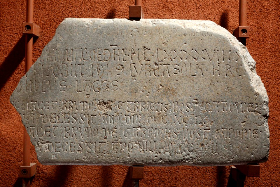Anonyme français - Epitaphe de Iohannes Curtasola-Epitaphe de Bruno de Garrigiis - Musée des Augustins - RA 430