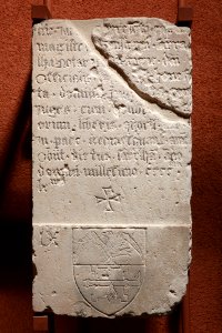 Anonyme français - Epitaphe de Guillermus Sarralha - Musée des Augustins - RA 422