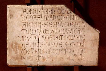 Anonyme français - Epitaphe de Isarnus Serra - Musée des Augustins - RA 543
