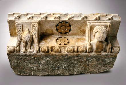 Anonyme toulousain - Fragment de corniche figurée - Musée des Augustins - 85 5 1
