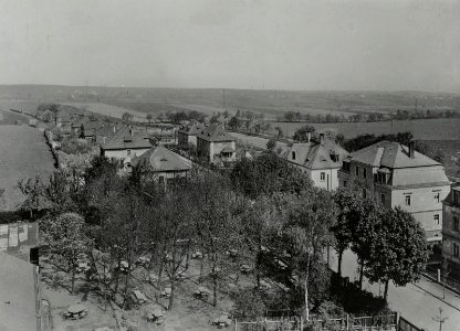 Ansicht mit Wohnhäusern (Nr. 6 und 4) photo