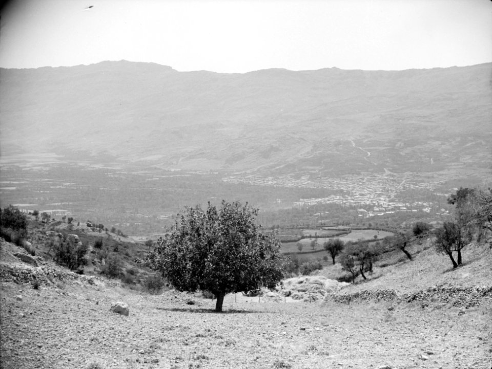 Anti Lebanon. Rayak to Damascus. Ez-Zebedani. General view of the village LOC matpc.15485