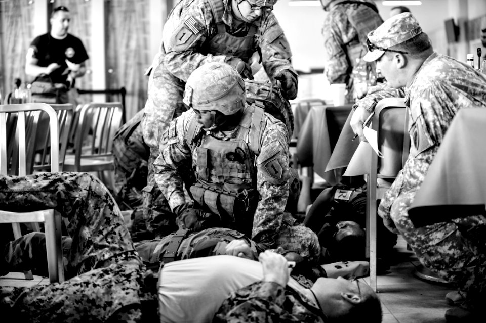 Anti-terrorism exercise 131120-N-LE393-103