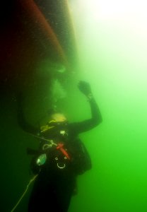 Anti-Terrorism Force Protection inspection dive 130124-N-GG400-015