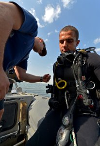 Anti-Terrorism Force Protection inspection dive 130121-N-GG400-092