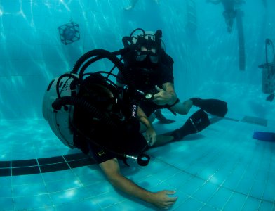 Anti-Terrorism Force Protection inspection dive 130717-N-OM642-326