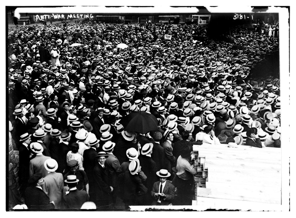 Anti-War meeting LCCN2014696972