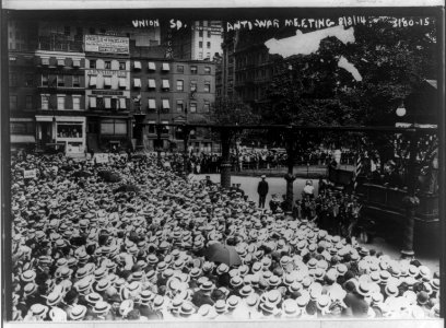 Anti-war meeting LCCN2001704462