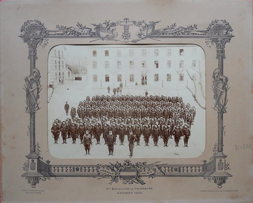 Antibes, Bataillon 7 Chasseurs Alpins (J David, 1902)