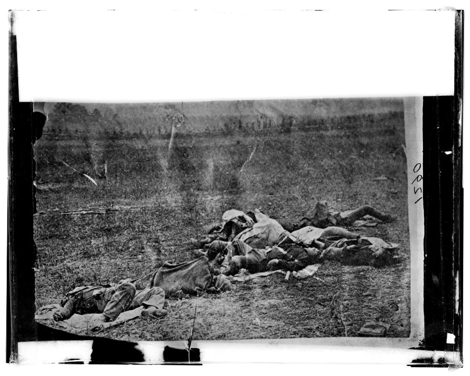 Antietam, Maryland. Dead on battlefield LOC cwpb.01435