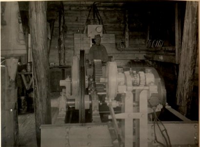 Antriebs Windewerk der Seilbahn Prasnik. Aufgenommen am 22. Mai 1916. (BildID 15476098)